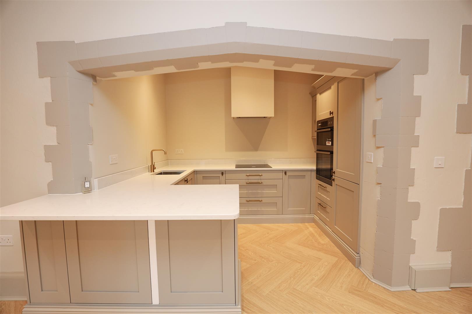 6 The Old Grammar School, Church Street, Cowbridge, CF71 7BB